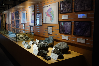 愛川町郷土資料館の展示風景