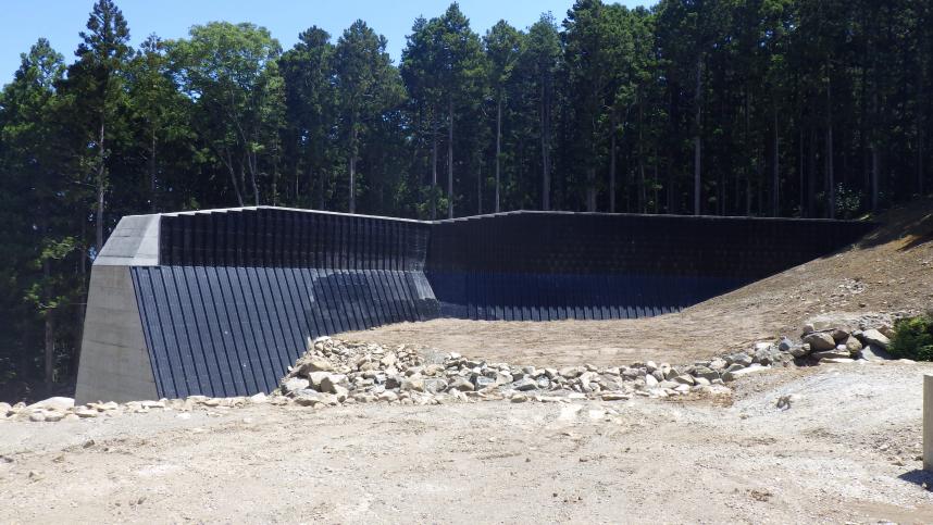 上総川R6右岸（完成）