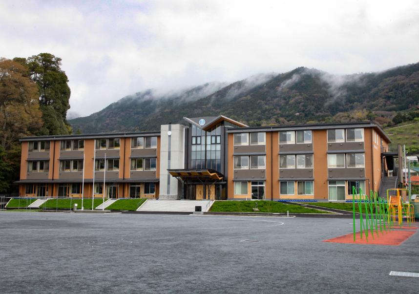 松田小学校の画像