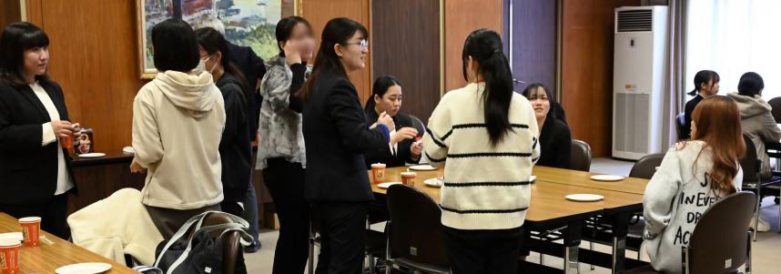 目指せエンジニア 座談会 打ち解けて会話もはずむ