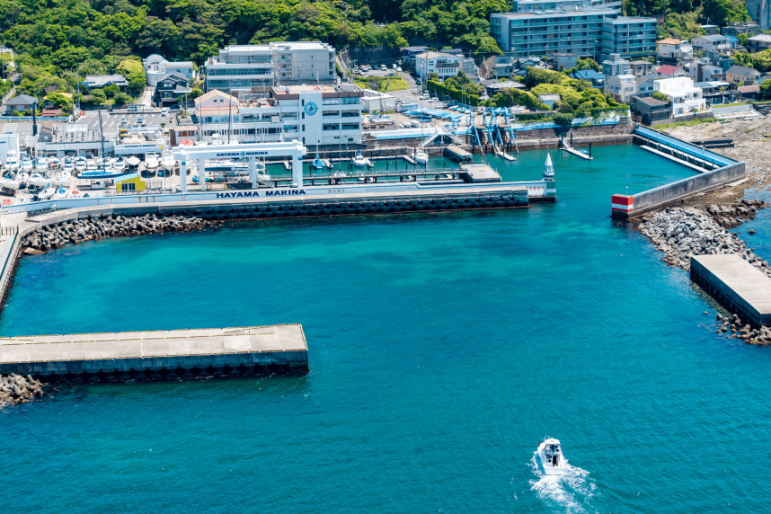 葉山マリーナ