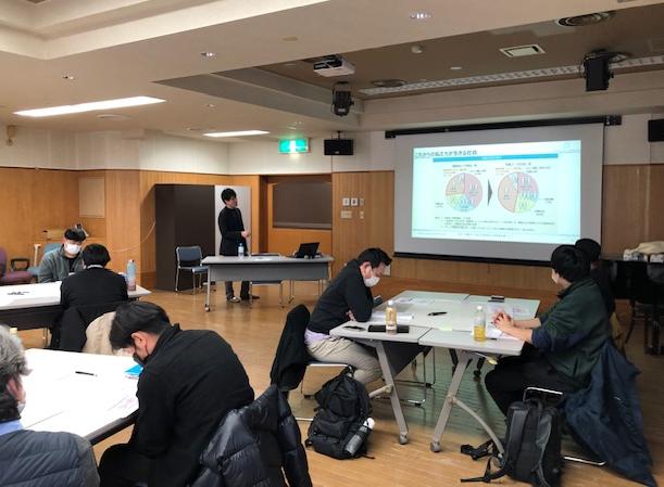 藤沢育成会での職場研修(講義)の様子の画像