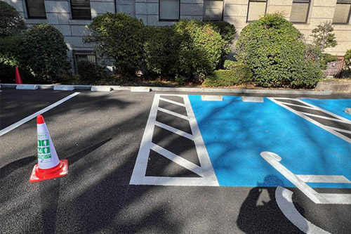 本庁舎車椅子使用者用の写真