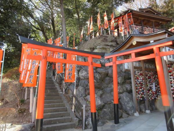 鳥居のある風景