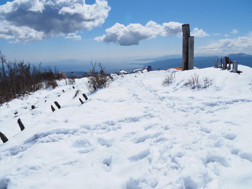 3月17日塔ノ岳山頂
