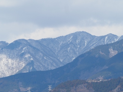 3月20日馬車道からみた塔ノ岳