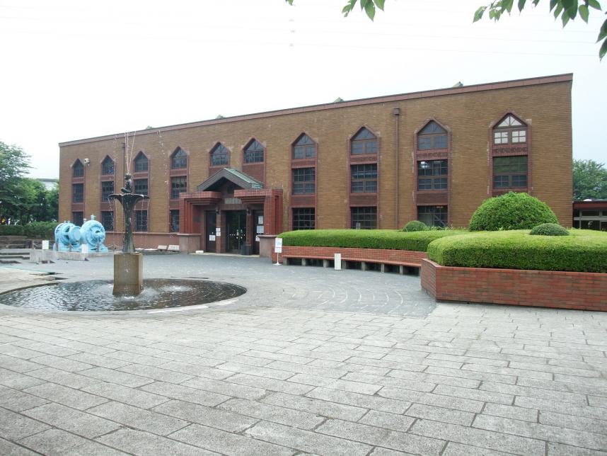 水道記念館外観斜め