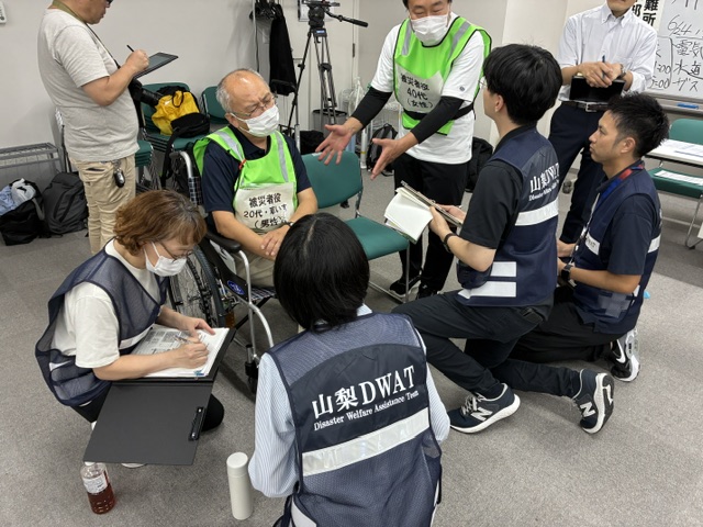 近隣都県合同訓練の山梨DWATの活動