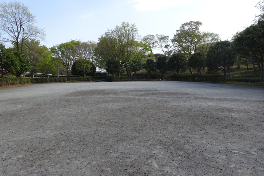 カニが沢公園中央広場3