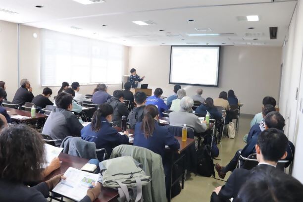 普及活動成果の発表（会場B)