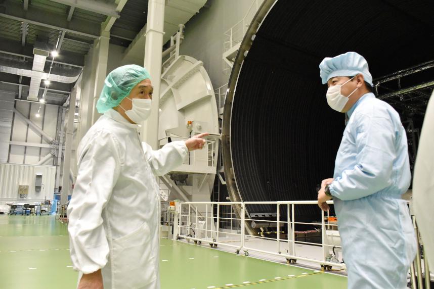 工場内説明写真