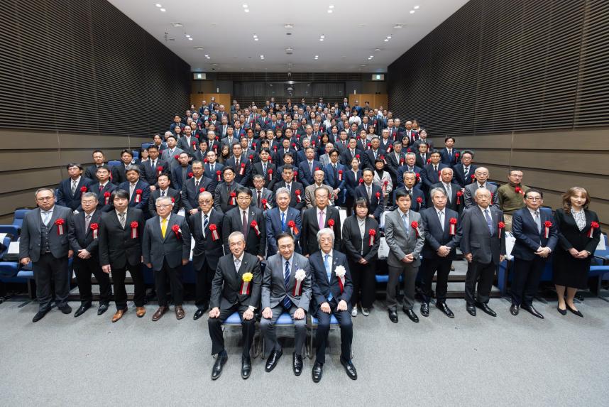 優良産業人表彰写真