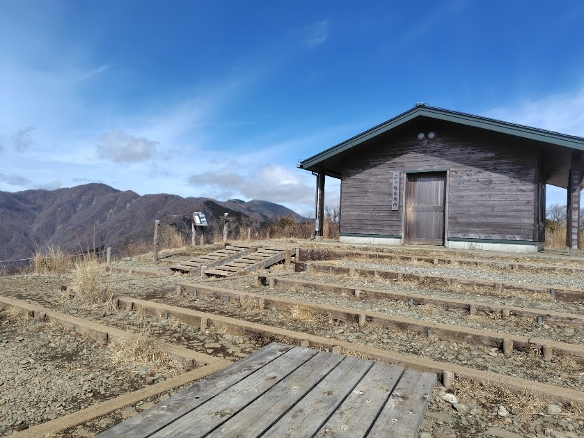 2月27日三ノ塔山頂