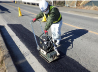 舗装修繕の画像