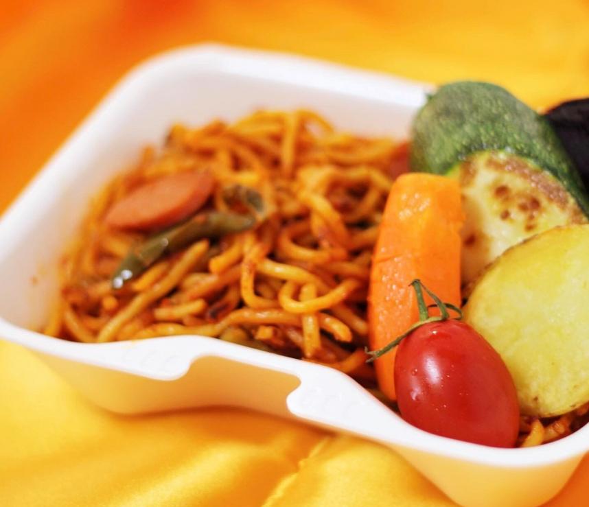 ナポリタン風焼きそば「ナポ焼き」