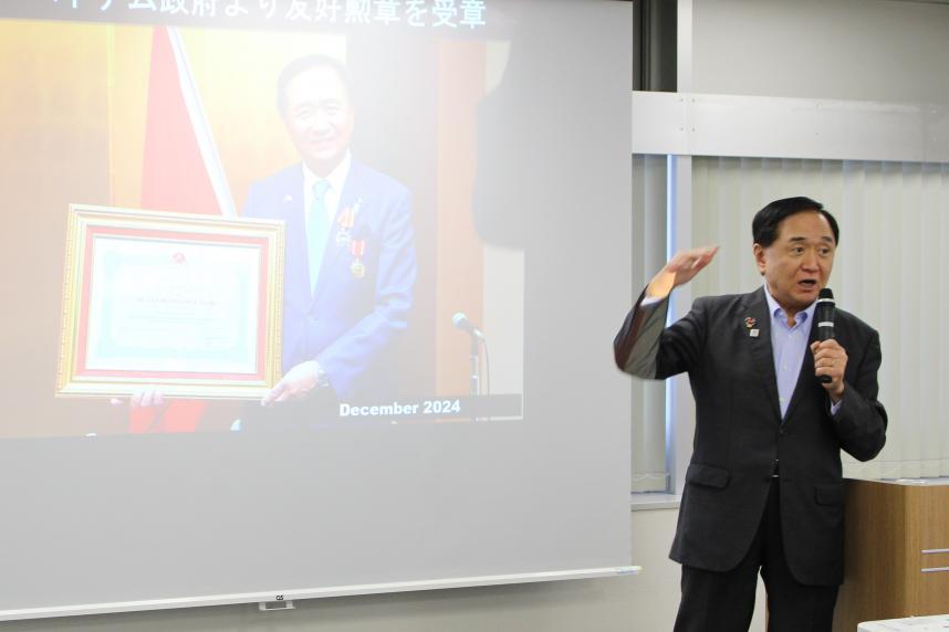 知事写真2