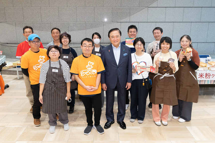 ともわくコーナー写真
