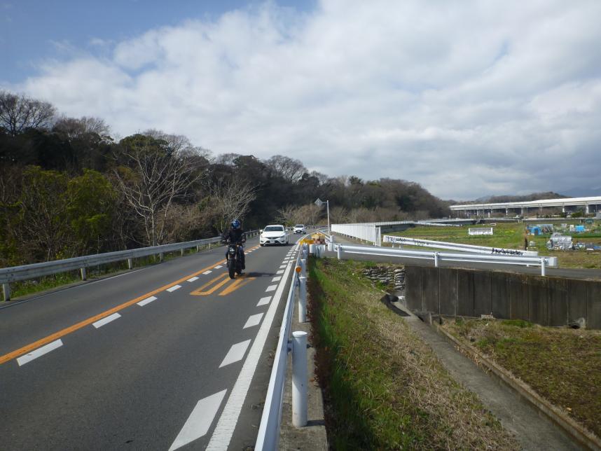 62号平塚秦野(歩道整備)