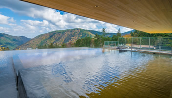 （サムネイル）箱根小涌園 天悠　建物内部