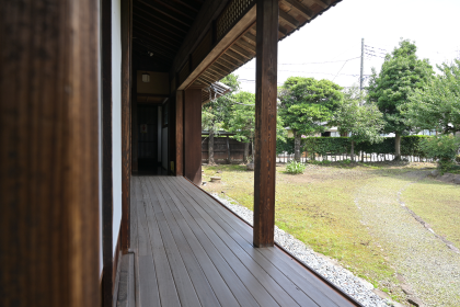 大広間横の廊下の写真