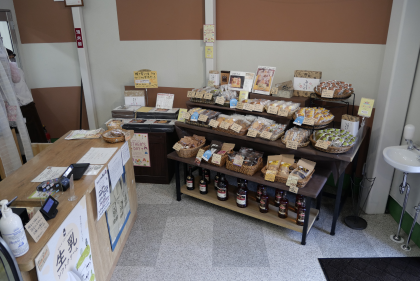 南蛮屋焼き菓子工房の商品陳列風景