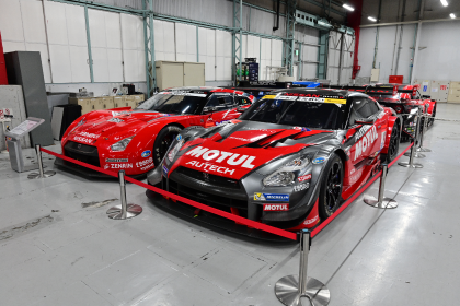 GTRの競技車両の展示