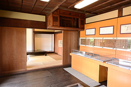 母屋内の様子5