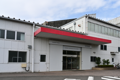 日産ヘリテージコレクション正面入口の様子