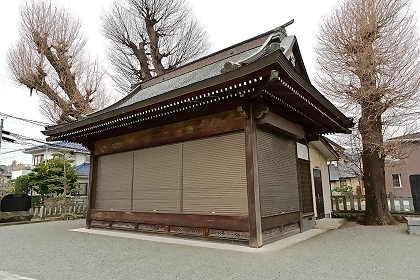 田名八幡宮境内にある社務所