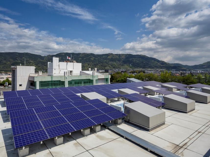 たいようこうはつでんせつび（かいせいまち）