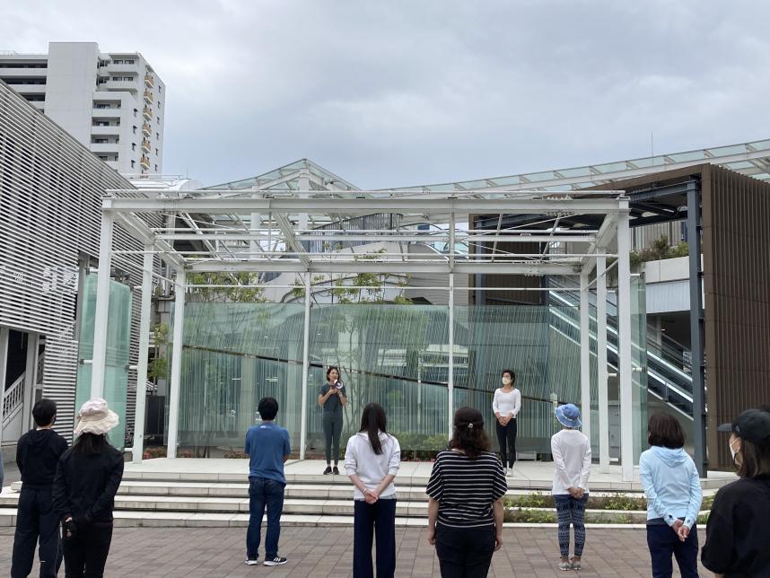 ウォーキングイベント写真講師説明