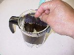 写真：塩水につけた昆布