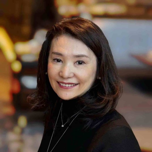 西本綾子