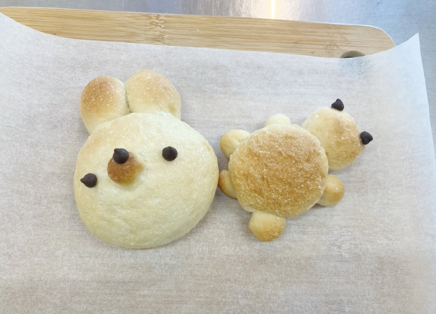 パンも焼きあがり