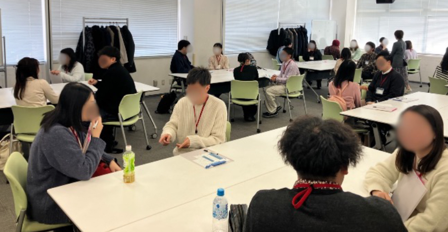 皆さんトークに熱が入ります