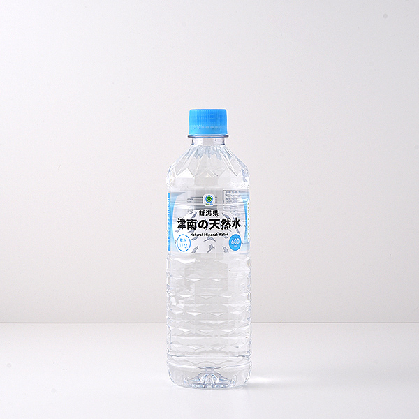 新潟県津南の天然水６本パック（再生PET使用商品） 
