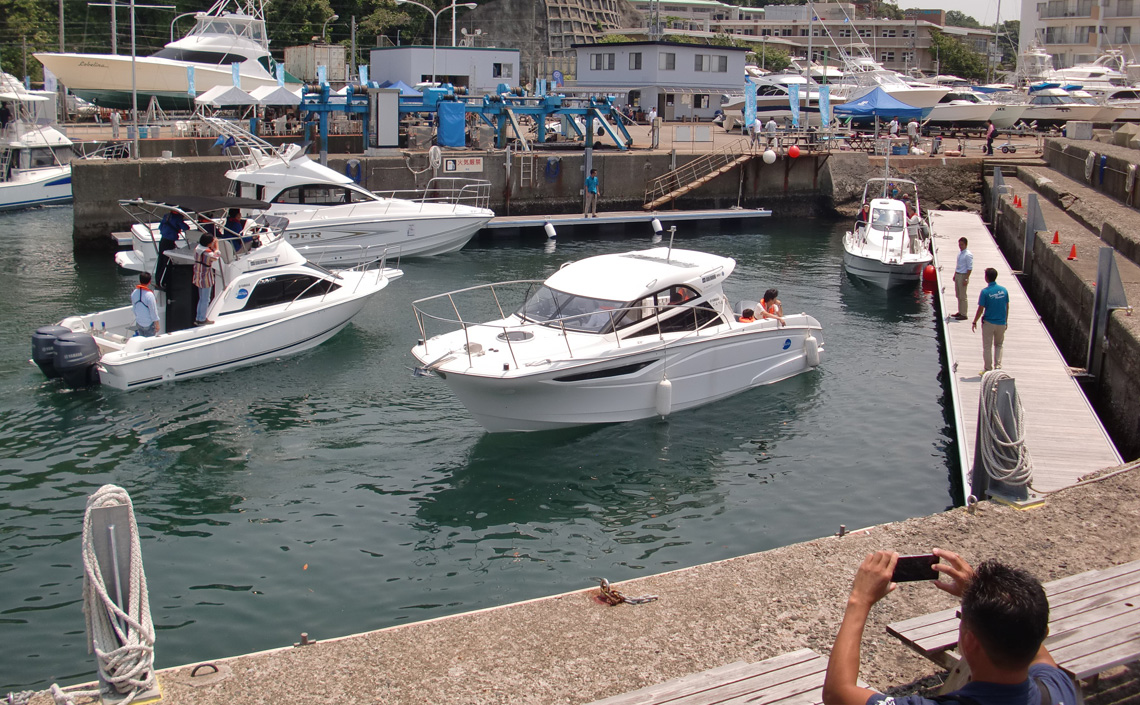 湘南サニーサイドマリーナの様子