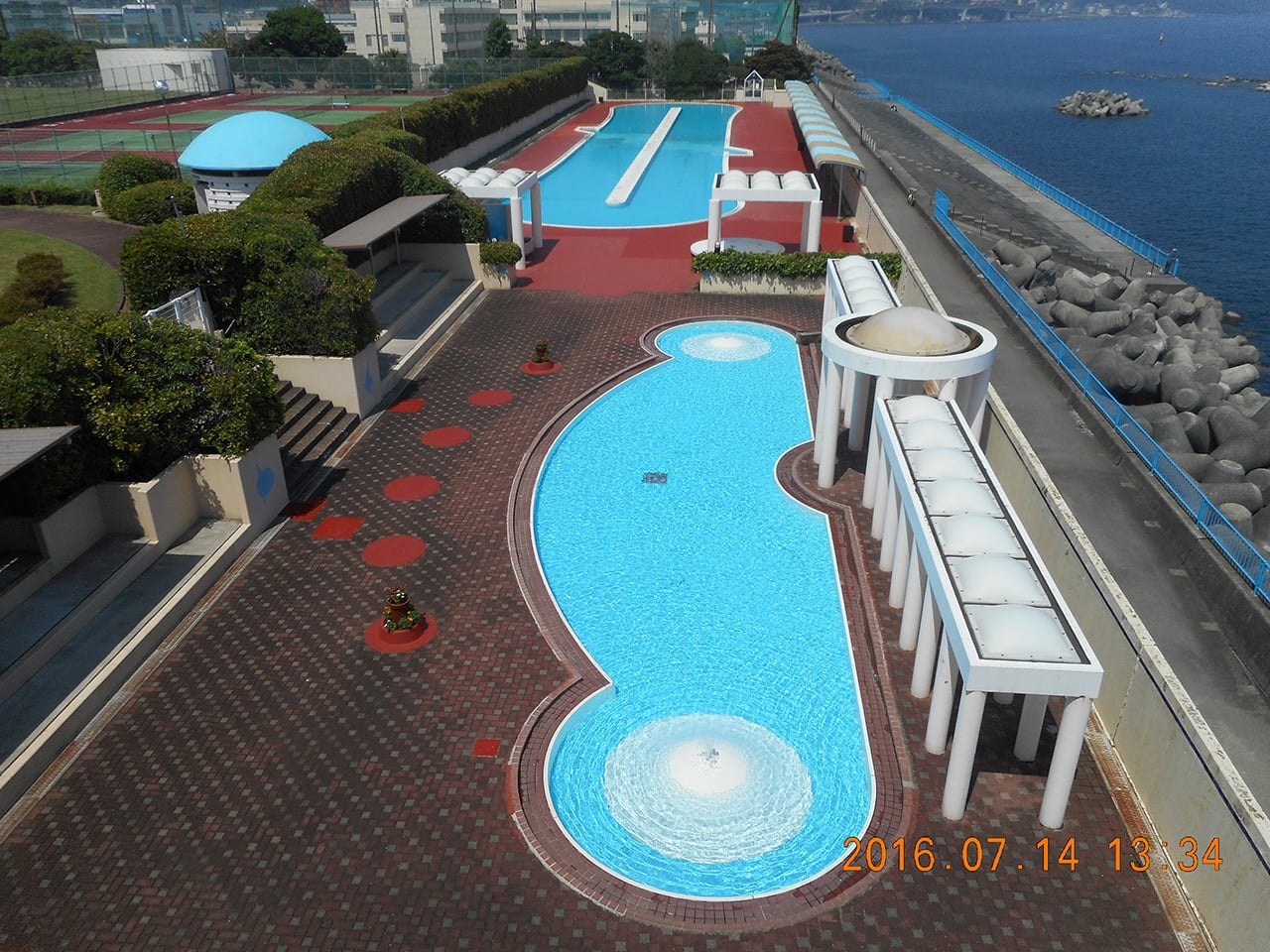 Yugawara Seaside Park Pool