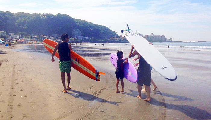 Surfing with family in early morning.3