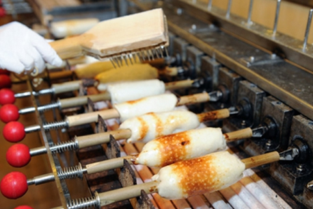 Suzuhiro Kamaboko (Fish cakes) Museum