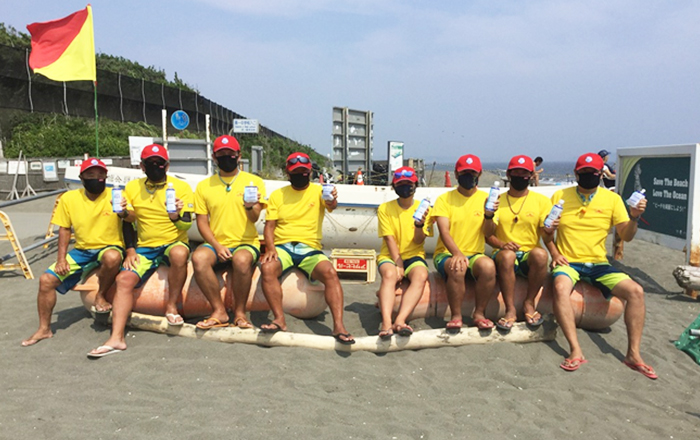 サーフ90茅ヶ崎ライフセービングクラブメンバー写真