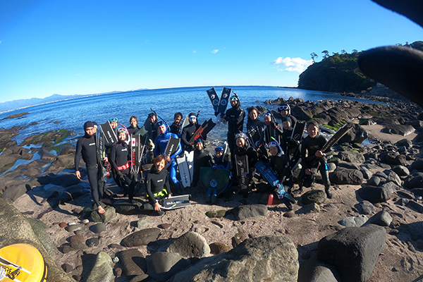 ダイバー達の集合写真