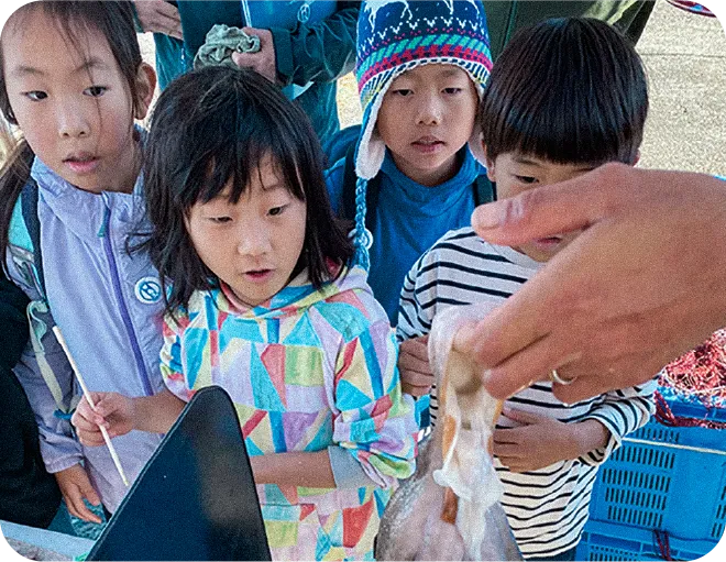 北斎たんけん隊 昨年のイベントの様子 スライド画像