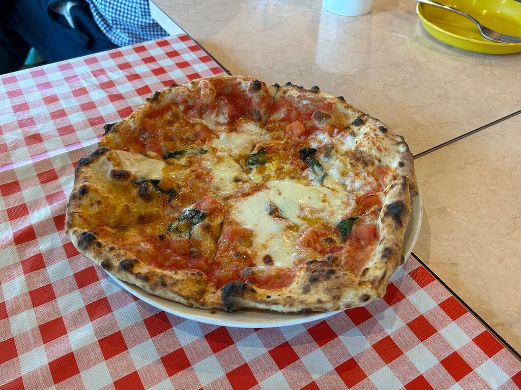 ピザ屋さんのでの様子