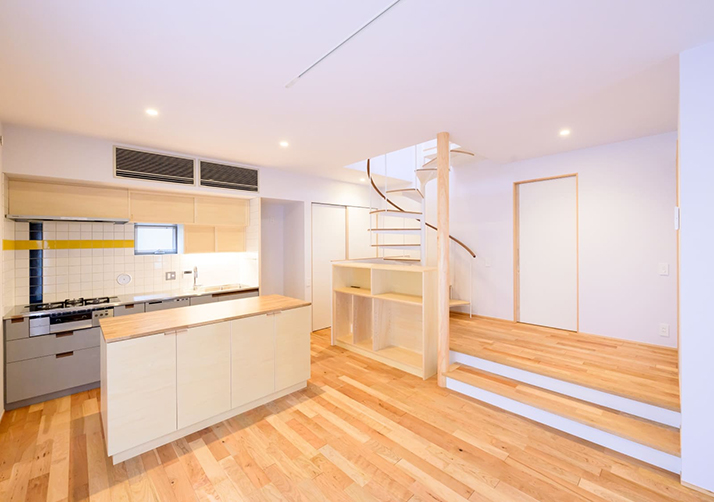 (サムネイル写真)大磯のすまい　建物内部