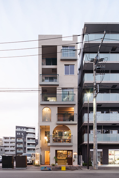 (サムネイル写真)STAIND TERRACE - Saluton　建物全体