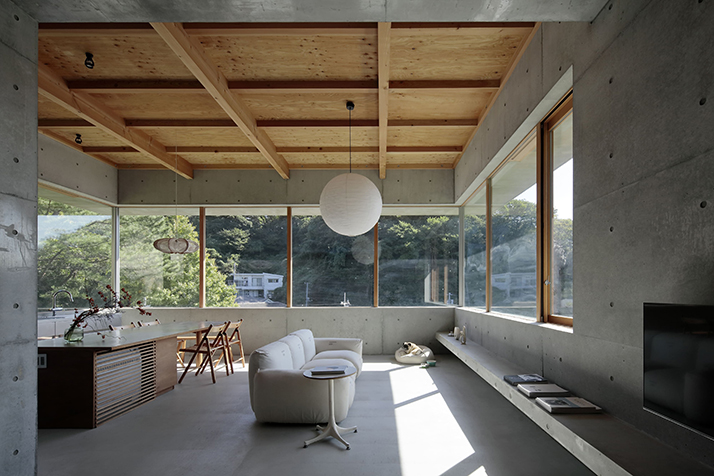 (サムネイル写真)山の根の躯体 建物内部