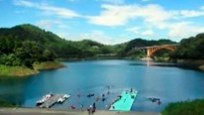 神奈川県立宮ヶ瀬湖カヌー場