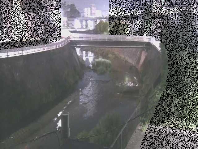 岡上橋付近 [Okagami Bridge] のカメラ画像