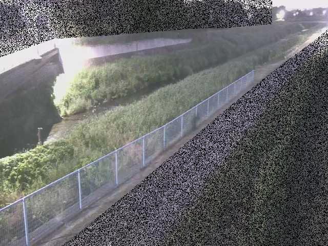 寒川橋付近 [Samukawa Bridge] のカメラ画像
